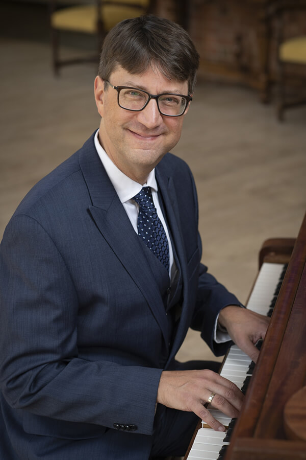 Steven L. Graff - Pianist
